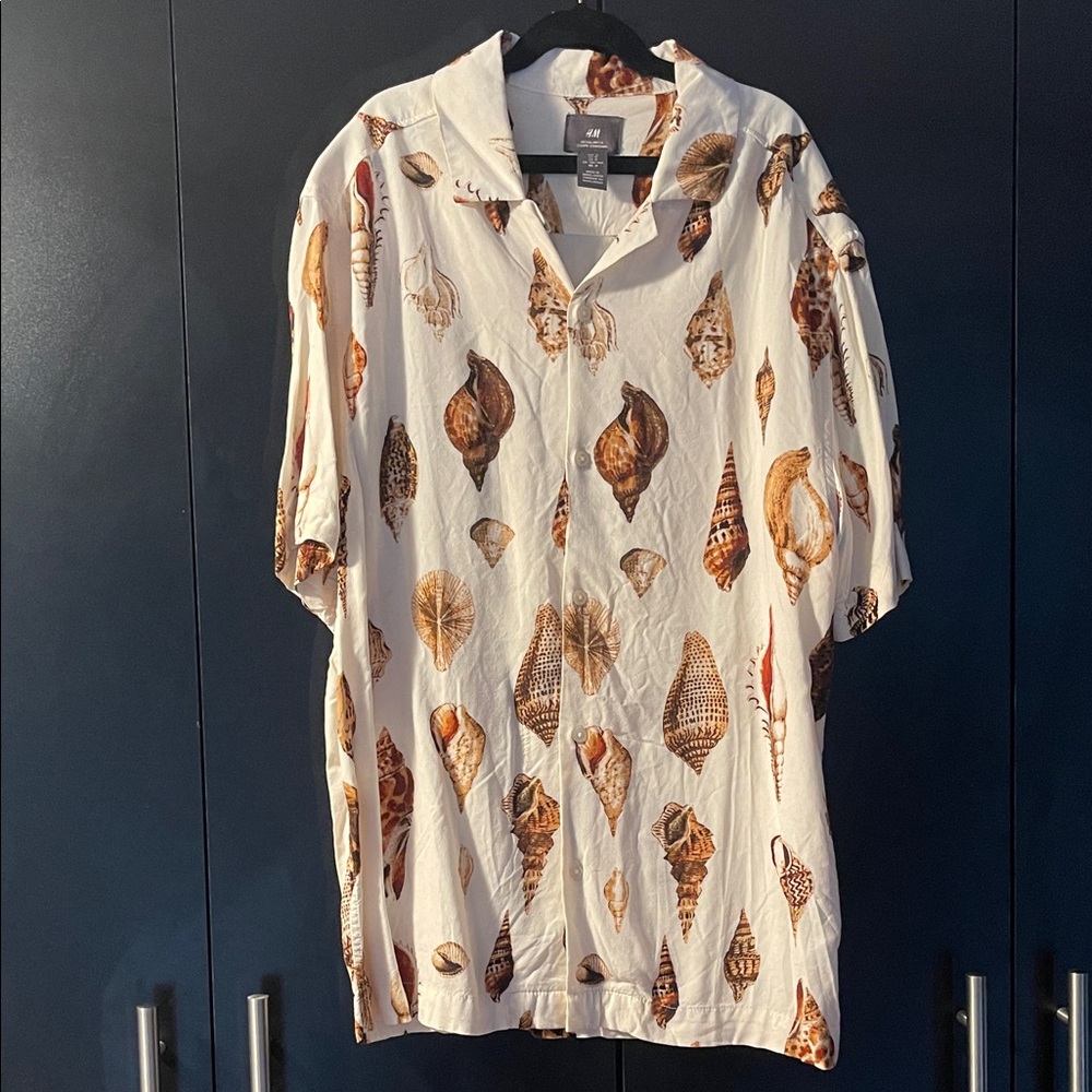 H&M Shirt